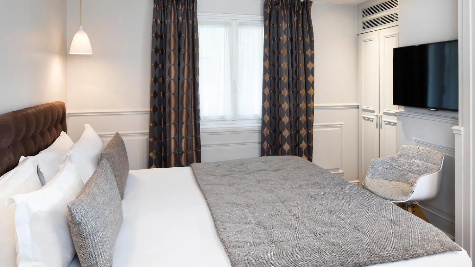 Madeleine Haussmann Hotel