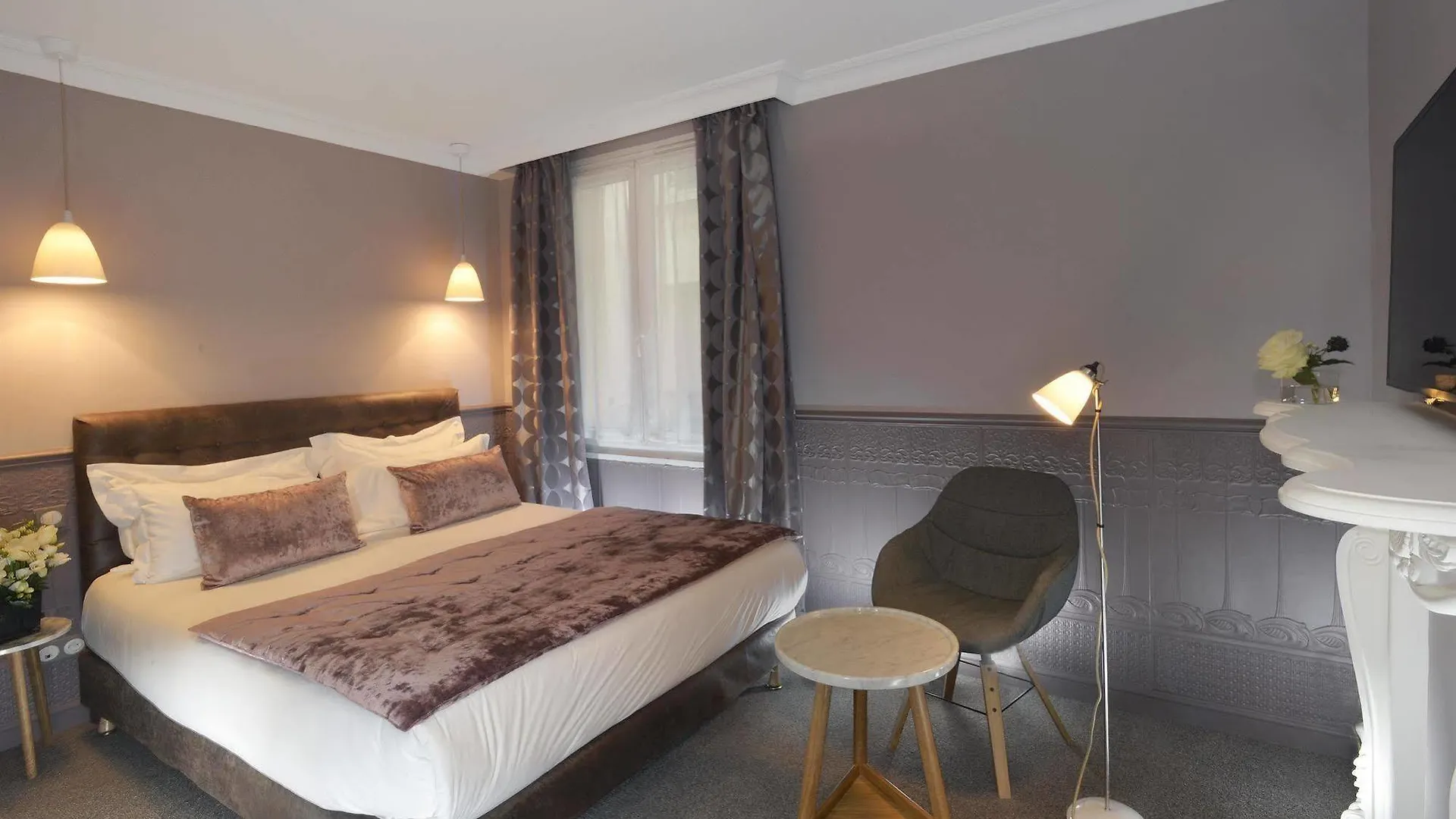 Hotel Madeleine Haussmann Paris