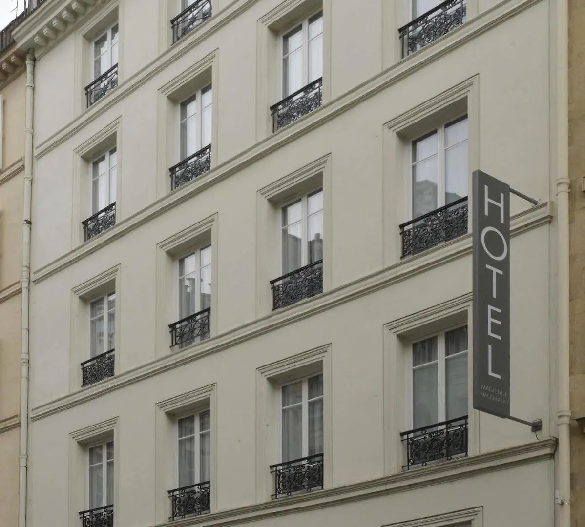 Hotel Madeleine Haussmann Paris